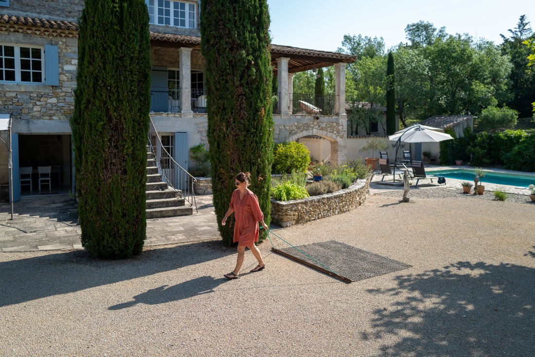 Terras met zicht op het zwembad